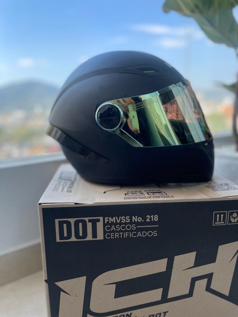 CASCO ICH 501 CON VISERA DORADA