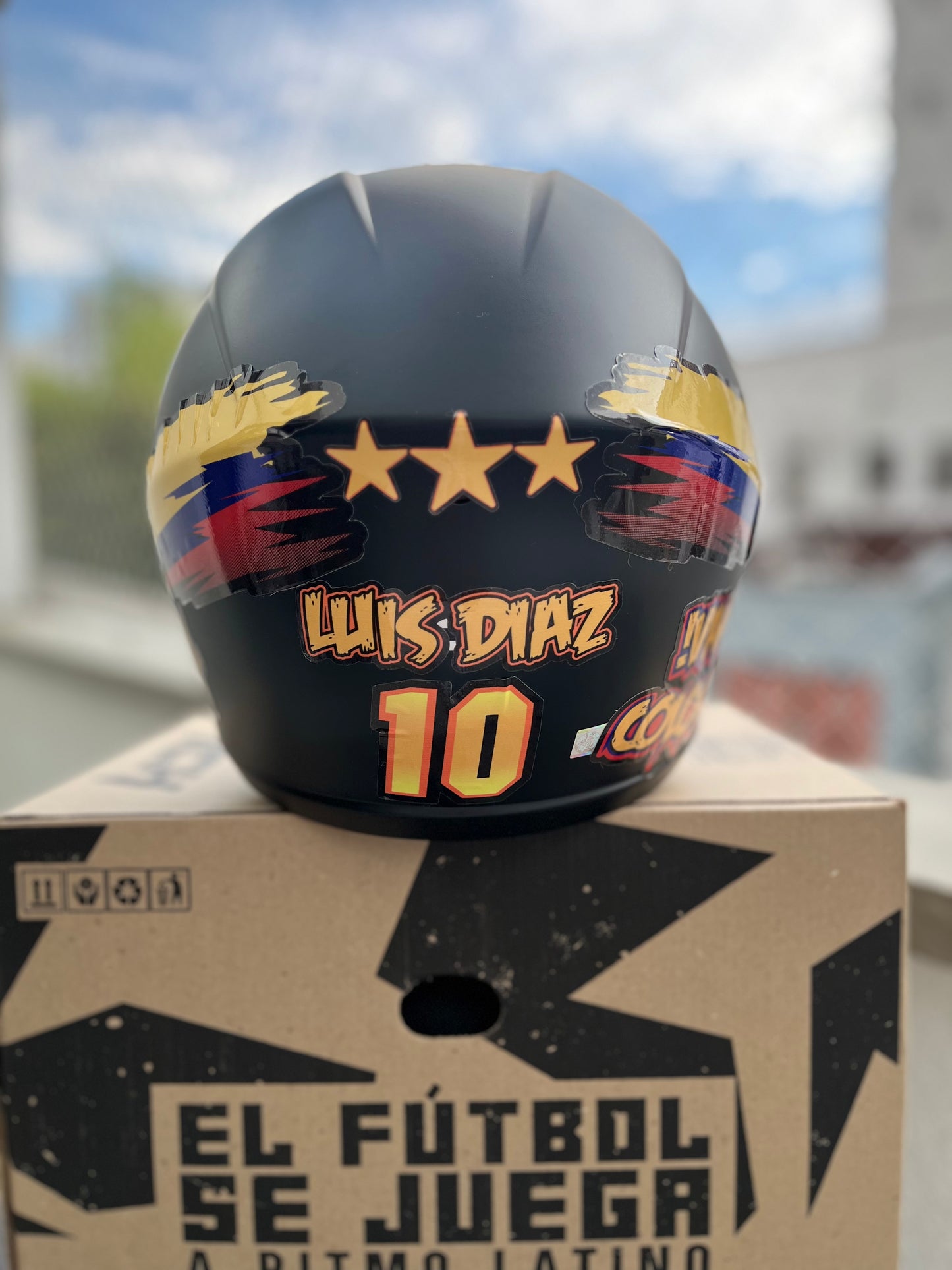 Casco ICH Para Moto Edición Mundial 2026 COLOMBIA  + Kit De Stickers Removibles + 2 Viseras NEGRA Y TRANSPARENTE