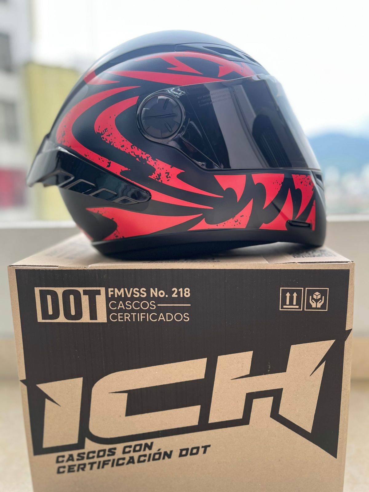 CASCO ICH 501 TRIBAL ROJA VISERA NEGRA