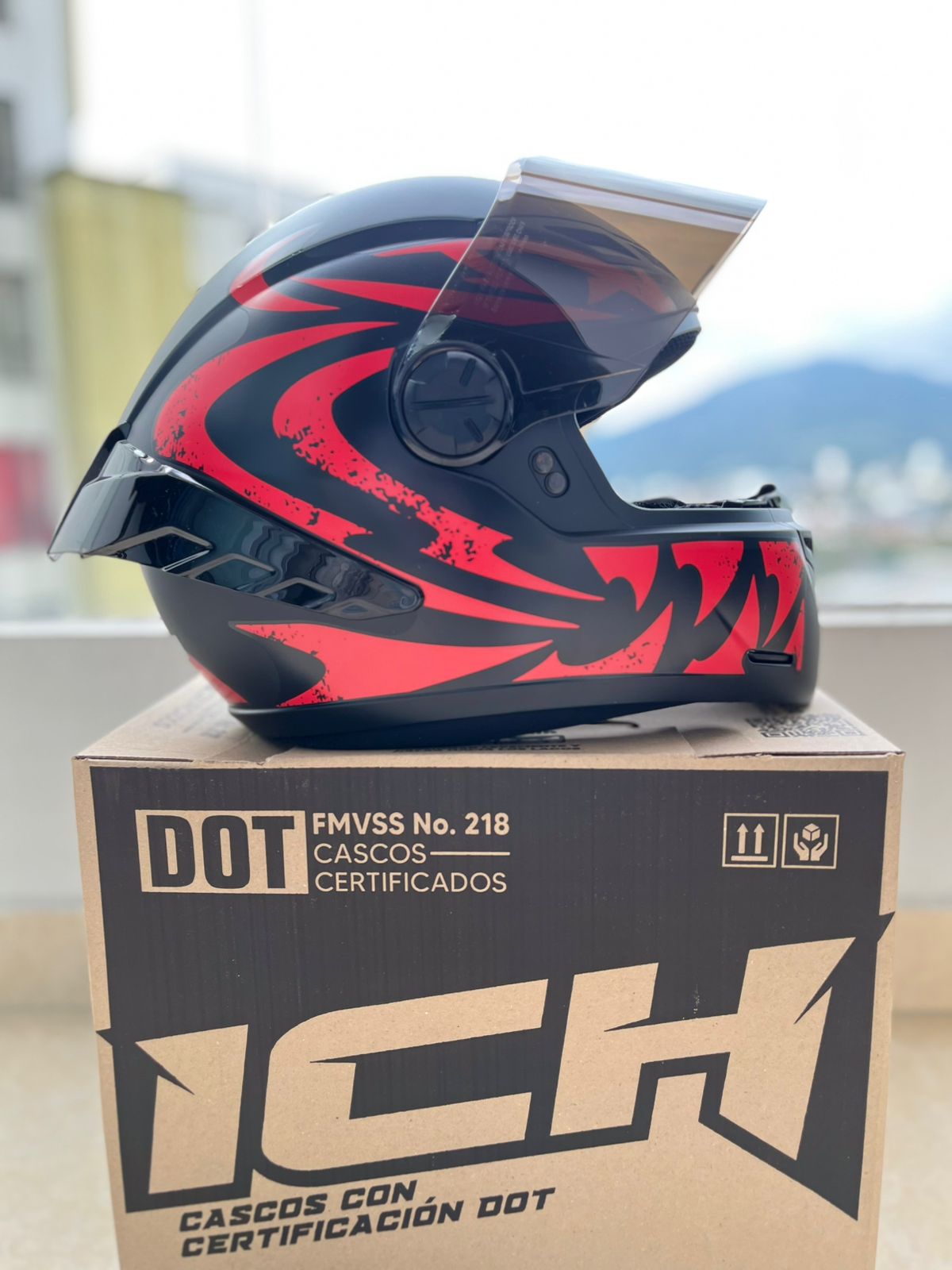 CASCO ICH 501 TRIBAL ROJA VISERA NEGRA