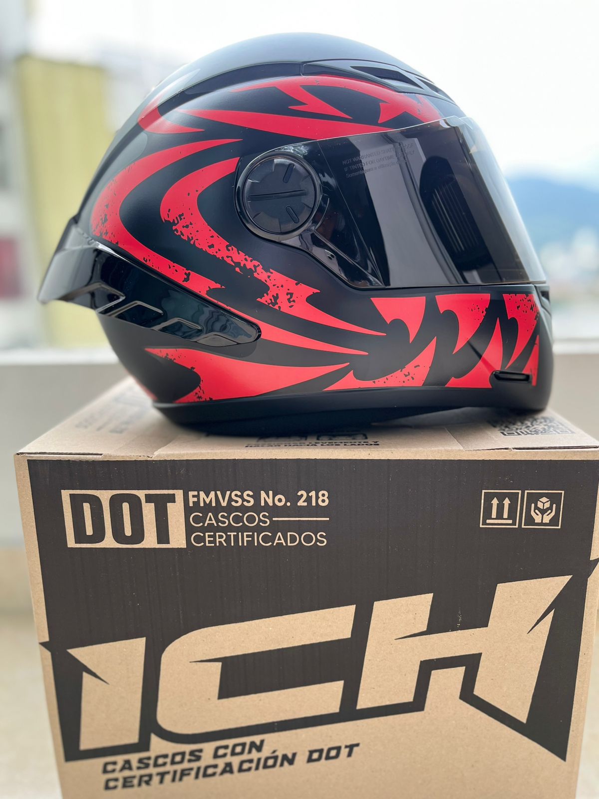 CASCO ICH 501 TRIBAL ROJA VISERA NEGRA