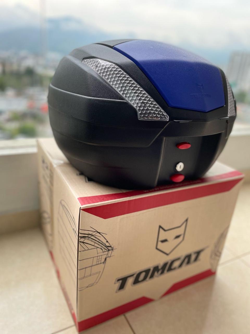 MALETERO AZUL 34 LITROS AZUL