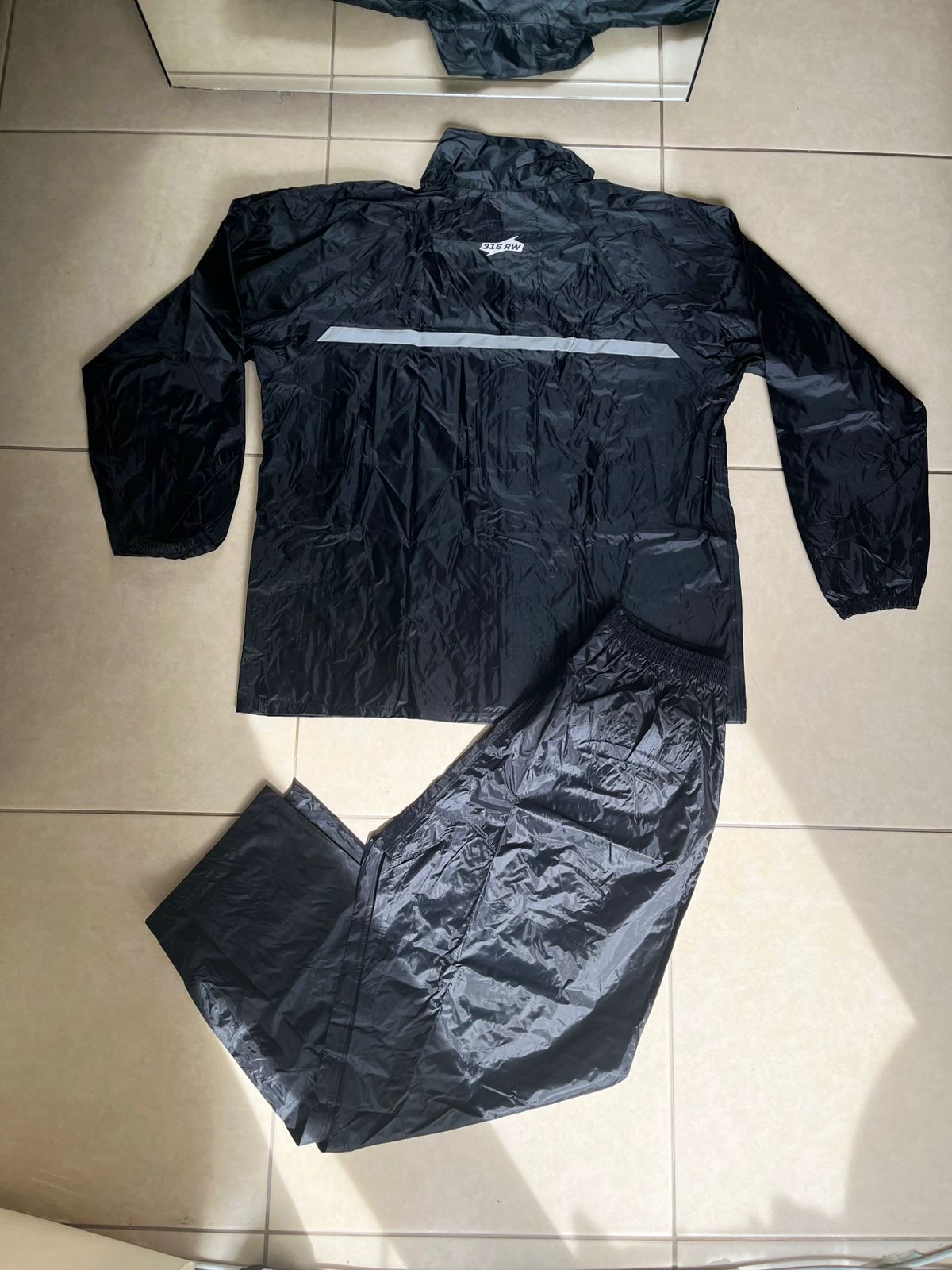 Impermeable X-One 3 Piezas – Chaqueta + Pantalón + Botas Obsequio /AZUL