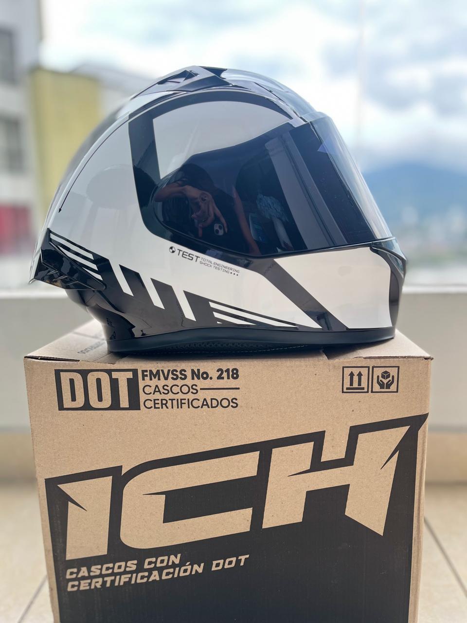 CASCO ICH 503 DUKO NEGRO BLANCO VISERA NEGRA
