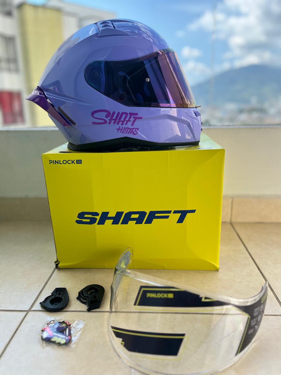 CASCO SHAFT SH  502  SP NEGRO VISERA FUCSIA Y TRANSPARENTE